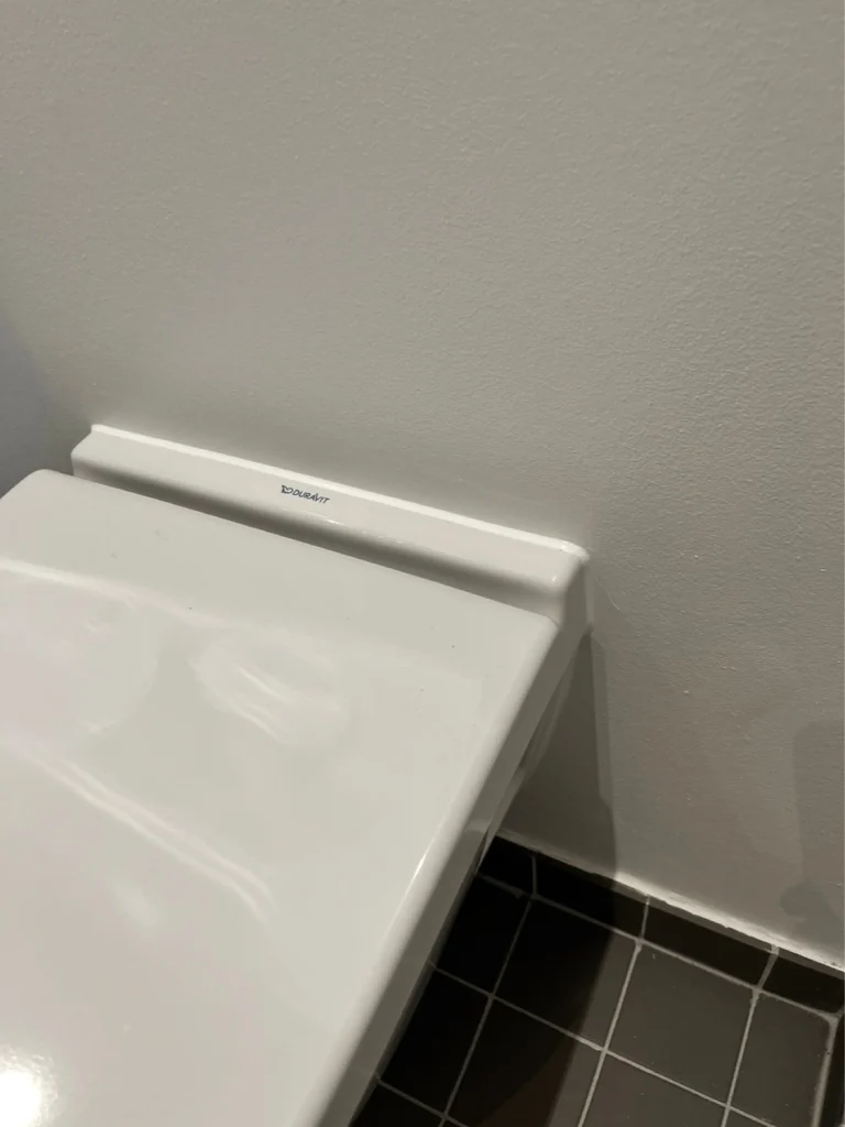 Fugning af toilet